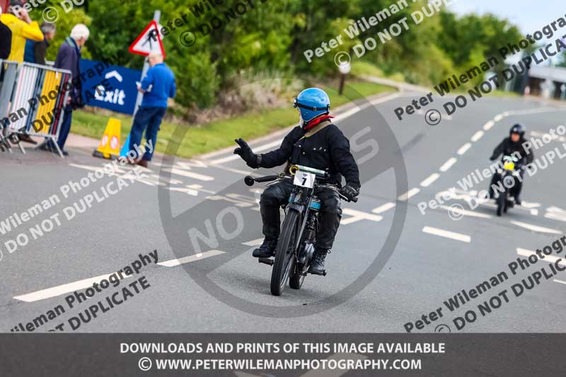 Vintage motorcycle club;eventdigitalimages;no limits trackdays;peter wileman photography;vintage motocycles;vmcc banbury run photographs